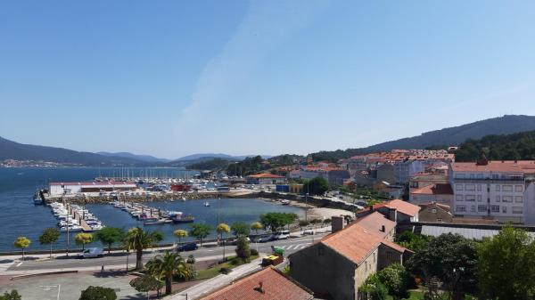 Apartamento Con Vistas, Ascensor Y Parking En Portosín - Noia