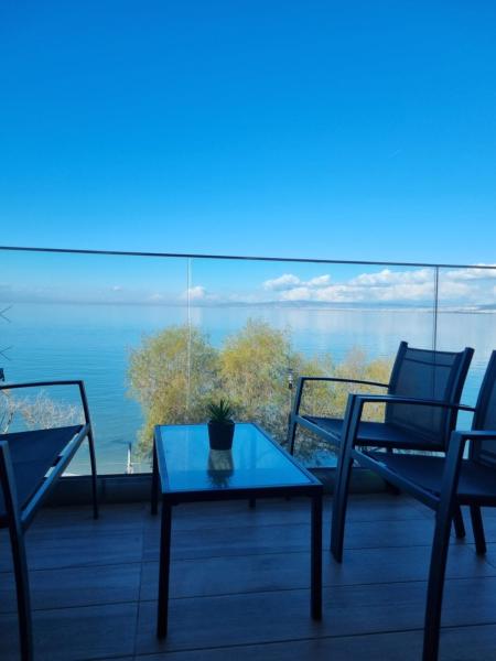 A la foto es mostra l'objecte Paradise sea view apartment situat a la ciutat de Perea.