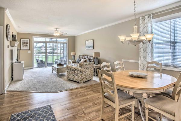 Foto 7: Pool, Beach & Golf: Barefoot Resort Condo!