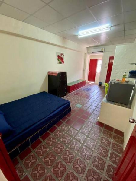 Ratanawong Place 304, Bangkok