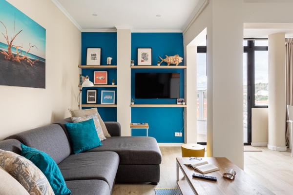 Foto 5: Stylish flat with balcony overlooking the sea