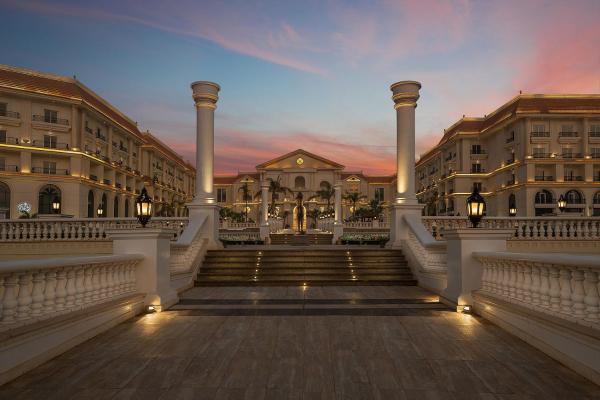 The St. Regis New Capital Cairo, Káhira