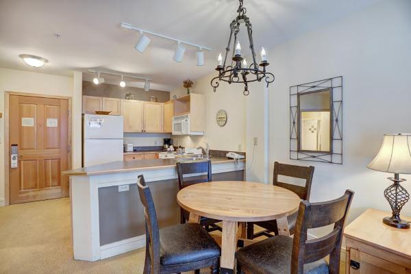 Billede 6: Silver Mill 8200 - 1Br-Walk to Slopes! Kids Ski Free! condo