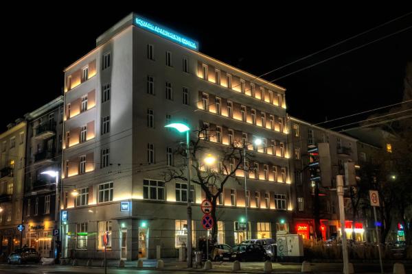 На фото показан объект SQUARE APARTMENTS GDYNIA, расположенный в городе Гдыня.