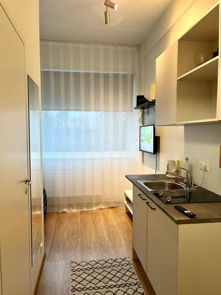 På bilden syns objektet Savi Apartment som ligger i staden Pulli.