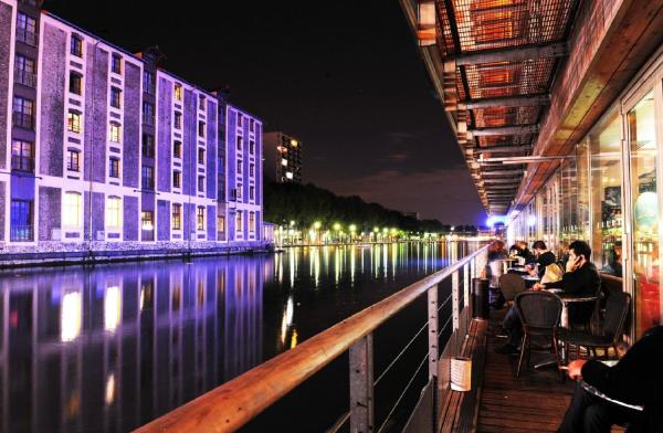 På bildet vises objektet St Christopher's Inn Paris - Canal som ligger i byen Paris.