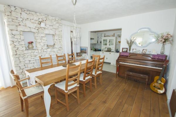 The photo shows the Drnis Dream Apartment located in the city of Drniš.