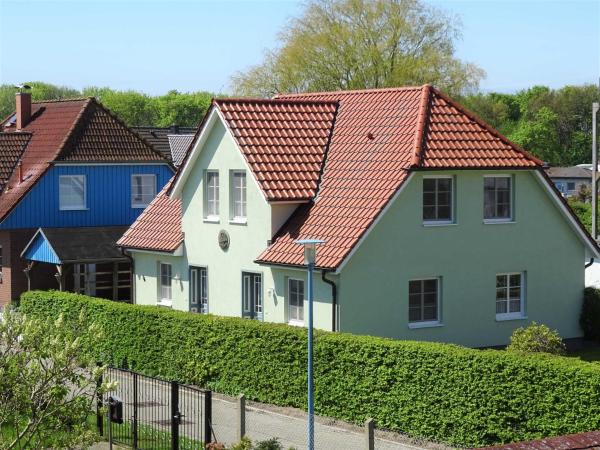Am Meer Steuerbord - Wustrow