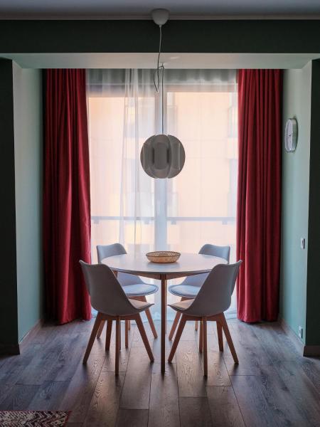 Na zdjęciu widoczny jest obiekt Evdo Apartments F1 Luxury House położony w mieście Gudauri.