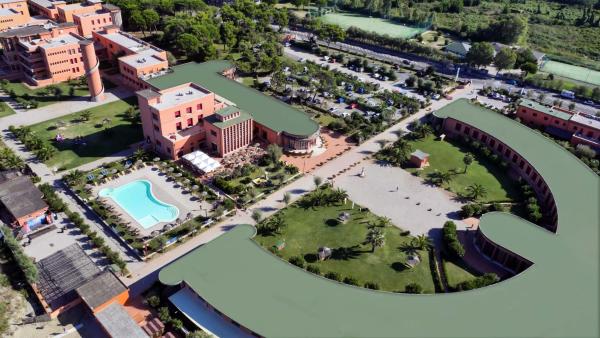 Nella foto è visibile l'oggetto Toscana Sport Resort situato nella città di Stagno.