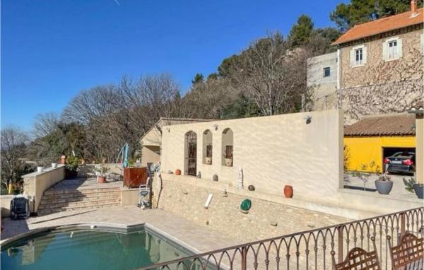 A la foto es mostra l'objecte Lovely Home In La Roque-Sur-Pernes situat a la ciutat de Le Beaucet.
