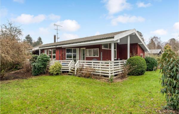 A la foto es mostra l'objecte Lovely Home In Hornbæk With Sauna situat a la ciutat de Hornbæk.