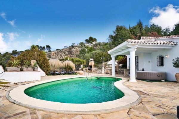 Casa Rural Boas, Con Vistas Impresionantes, Barbacoa En Cómpeta By Costadelsolescapes - Espanja