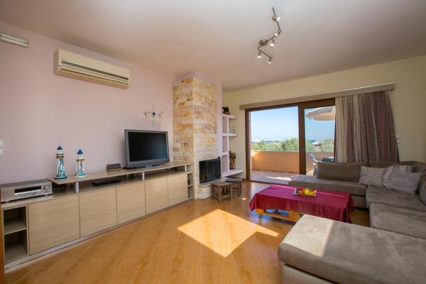 A la foto es mostra l'objecte Serenity Sea-View Home situat a la ciutat de Afantou.