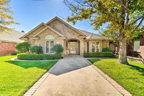 A la foto es mostra l'objecte Lubbock Home with Patio about 6 Mi to Texas Tech! situat a la ciutat de Lubbock.