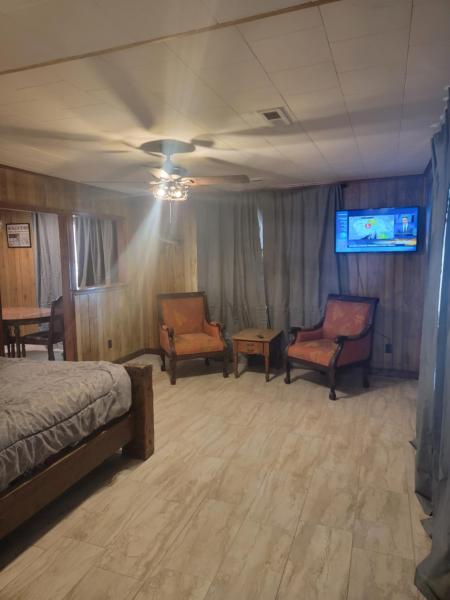 Daves shallow lake lodge at reelfoot lake