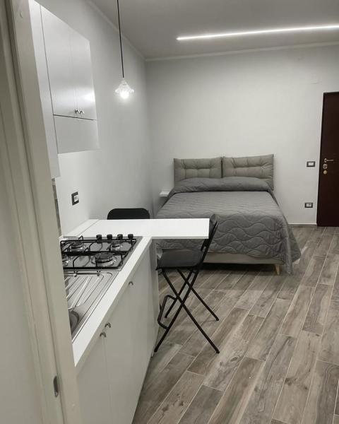 A la foto es mostra l'objecte La Casina di Michele a Napoli situat a la ciutat de Nàpols.