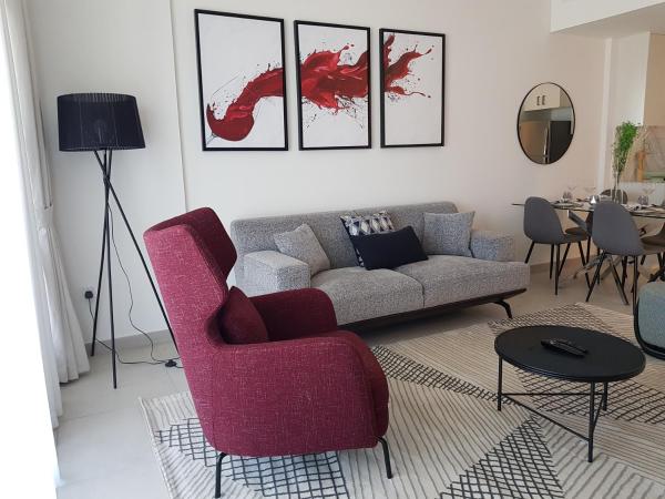 Na fotografii je vidět objekt Stylish 1 Bedroom Apartment Near Burj Al Arab (Madinat Jumeirah) nacházející se ve městě Dubaj.