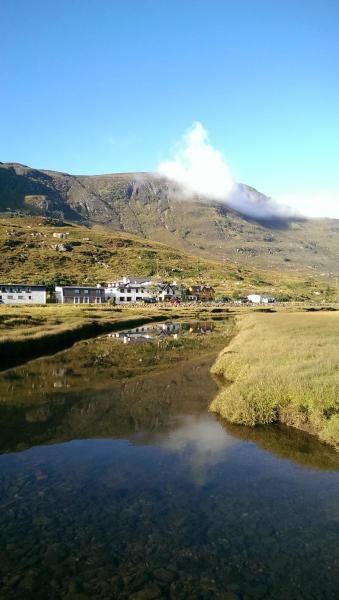 A la foto es mostra l'objecte The Dundonnell Hotel situat a la ciutat de Badcaul.