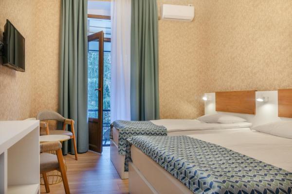 照片显示了位于Borjomi市的MY HOTEL物件。