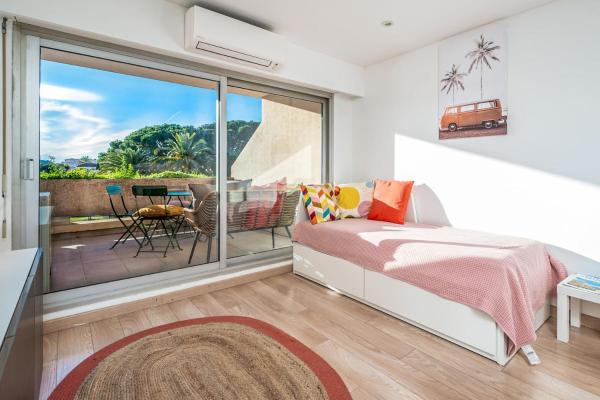 På billedet ses objektet Appartement Nicilia - Welkeys beliggende i byen Antibes.