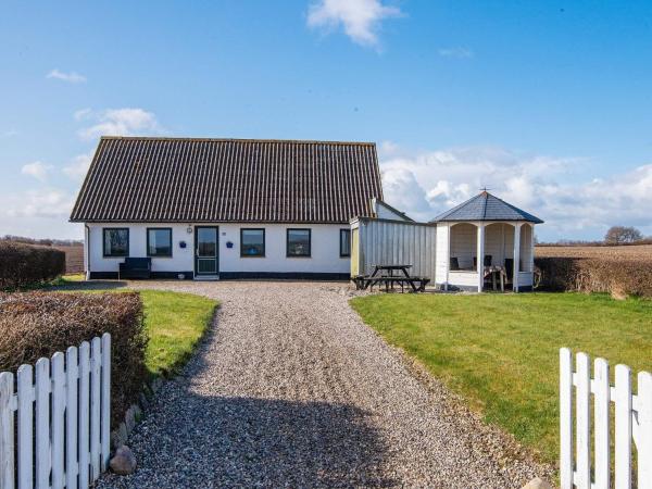 På bildet vises objektet 5 person holiday home in Sydals som ligger i byen Trænge.