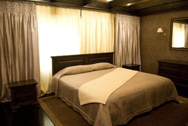 A la foto es mostra l'objecte Gogol Hotel situat a la ciutat de Khorol.