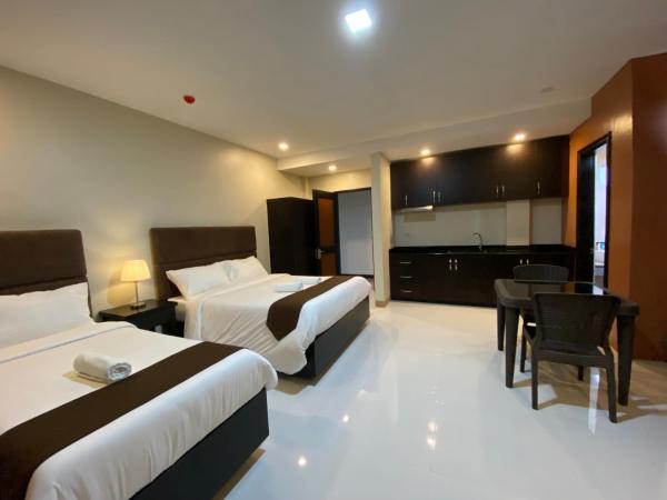 Eight Breeze - Tagbilaran City