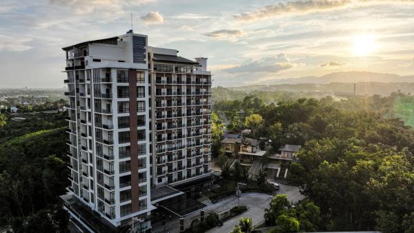 A la foto es mostra l'objecte Cebu One Tectona Resort Hotel situat a la ciutat de Liloan.