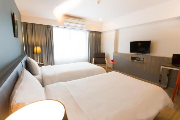 Grand Tower Inn Sathorn Hotel, Bangkok