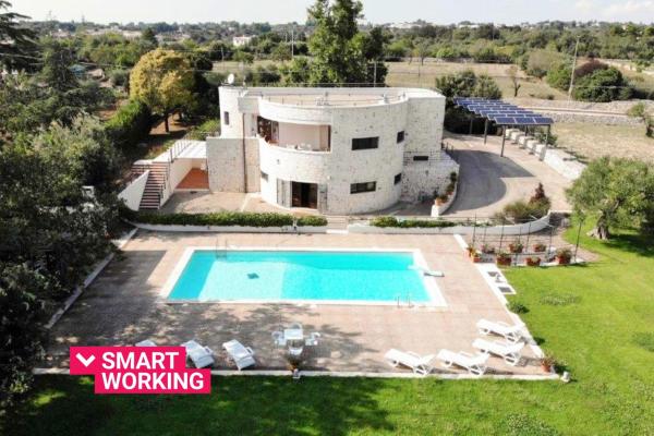 Nella foto è visibile l'oggetto Villa Montedoro Luxury situato nella città di Noci.