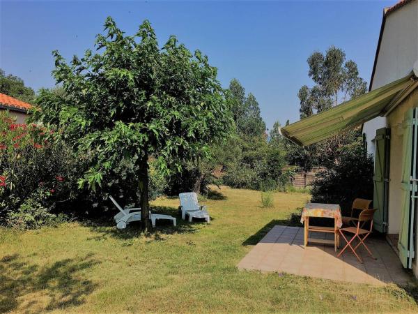 A la foto es mostra l'objecte Maison lumineuse avec jardin, 3 ch., proche centre de Céret, jusqu'à 6 pers., animaux bienvenus - FR-1-703-49 situat a la ciutat de Céret.