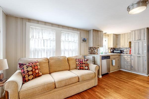 Nella foto è visibile l'oggetto Cool Change situato nella città di Hampton.