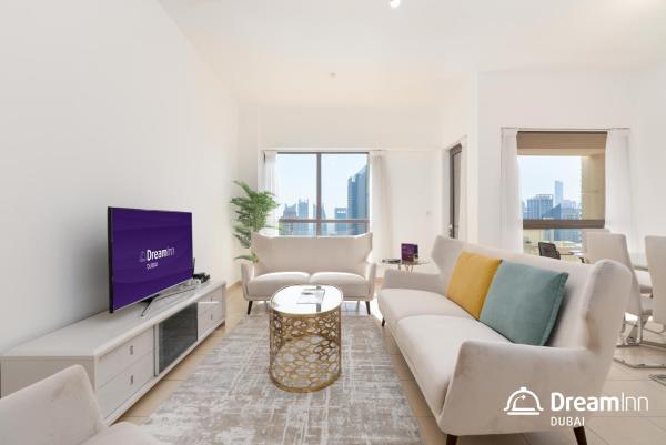 Na fotografii je vidět objekt Dream Inn Apartments - Sadaf Residence JBR nacházející se ve městě Dubaj.