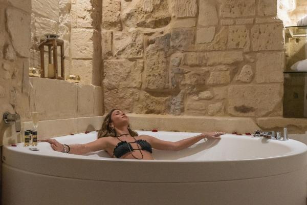 A la foto es mostra l'objecte Le Nicchie luxury rooms situat a la ciutat de Lecce.