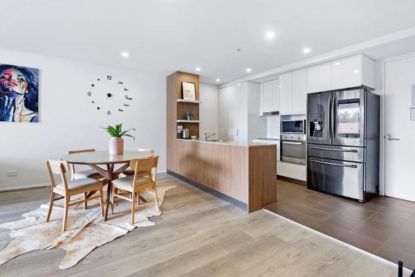 Billede 3: Broadbeach - Modern 2 Bedroom Apartment at Synergy