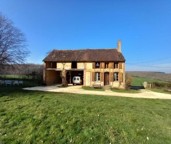 På billedet ses objektet Gîte en pleine nature calme & tranquillité assurée beliggende i byen Fontaines.