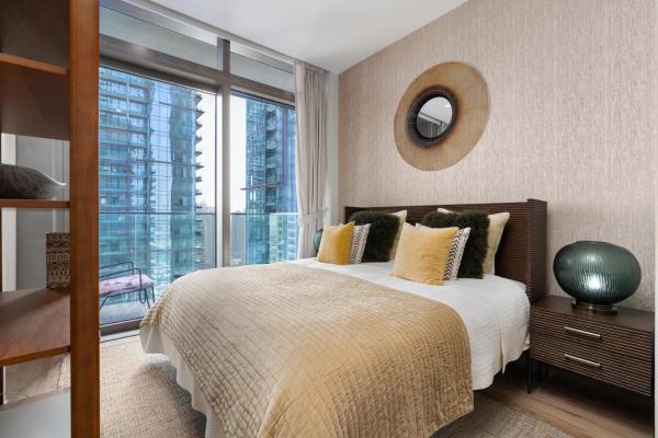 Na fotografii je vidět objekt Vacay Lettings - Suite room in Marina gate, Jumeirah living nacházející se ve městě Dubaj.