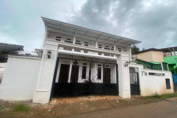 A la foto es mostra l'objecte EXPRESS O 92147 Nia Residence situat a la ciutat de Depok.