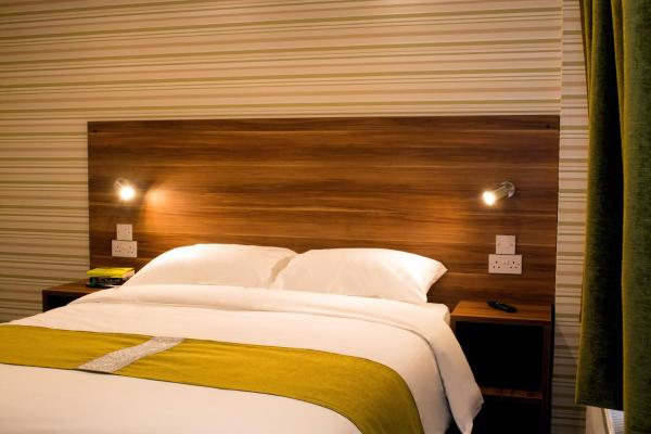 A la foto es mostra l'objecte Helix Hotel situat a la ciutat de Grangemouth.