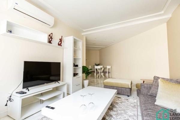 The Business Flat central fully equipped garage, Tunis