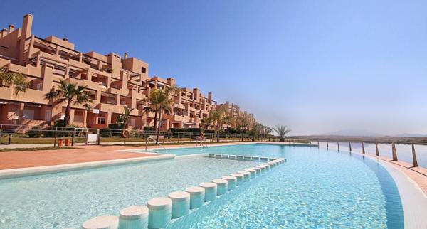 A la foto es mostra l'objecte Casa Leona: Fully furnished, secure golf resort penthouse apartment with gorgeous views in Murcia situat a la ciutat de Cánovas.