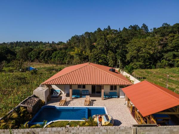 A la foto es mostra l'objecte Sunflower village villa girasoles situat a la ciutat de Jarabacoa.