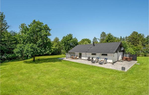 Na fotografii je vidět objekt 3 Bedroom Gorgeous Home In Ringkøbing nacházející se ve městě Ringkobing.