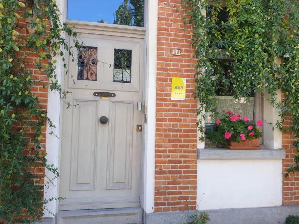 Bild 4: Bed & Breakfast Exterlaer