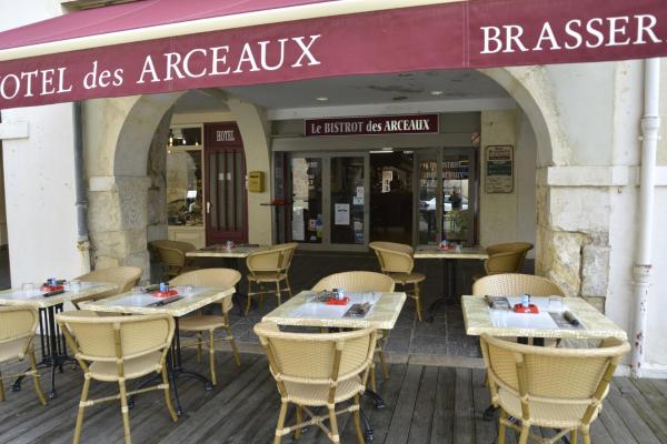 A la foto es mostra l'objecte Hôtel Des Arceaux situat a la ciutat de Saint-Sever.
