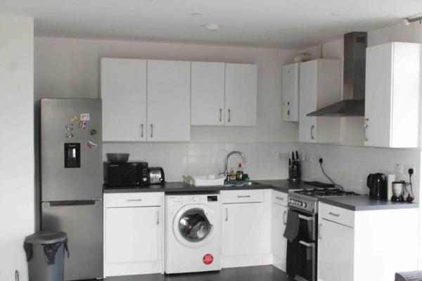 A la foto es mostra l'objecte Lovely one bedroom apartment with balcony situat a la ciutat de Forest Hill.