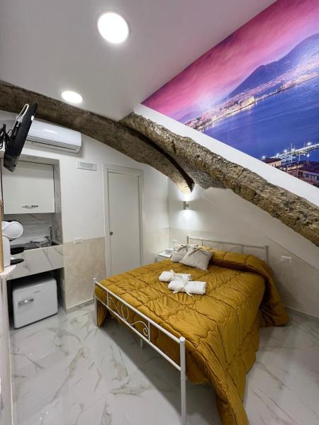 Casa Nunù, Neapel
