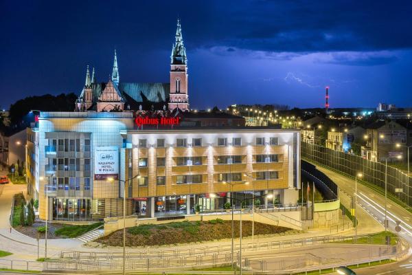 Na zdjęciu widoczny jest obiekt Qubus Hotel Kielce położony w mieście Kielce.