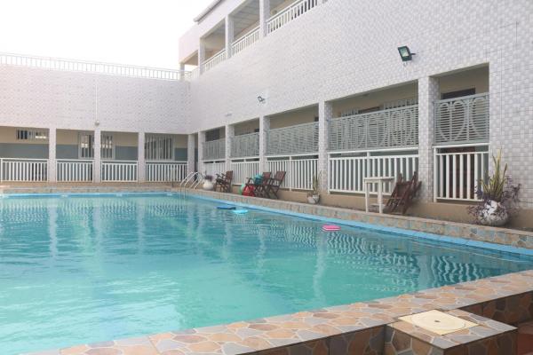 Na zdjęciu widoczny jest obiekt Amy's Hotel położony w mieście Lomé.